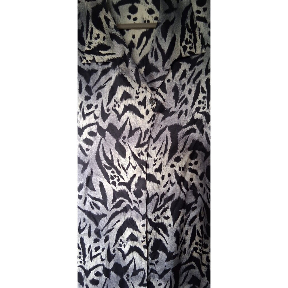 Escada Margaretha Ley Silk Animal Print Button-Up Long Sleeve Blouse 42 /US12/L - Picture 5 of 7
